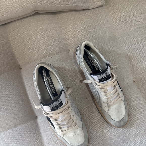 Golden Goose Ballstar Sneakers in white with black suede star. EU45 - Picture 3 of 5
